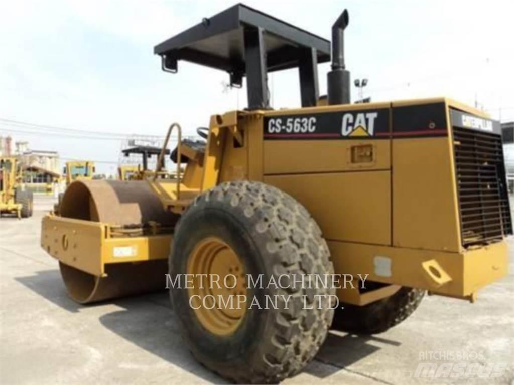 CAT CS-563CAW Yksivalssijyrät