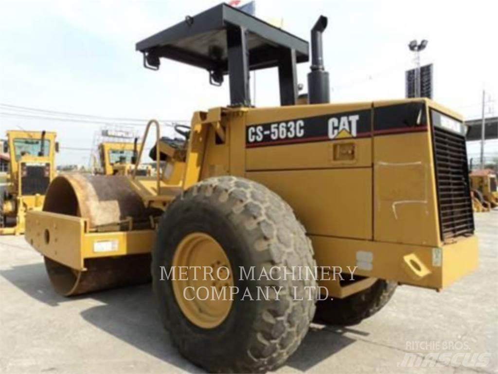 CAT CS-563CAW Yksivalssijyrät