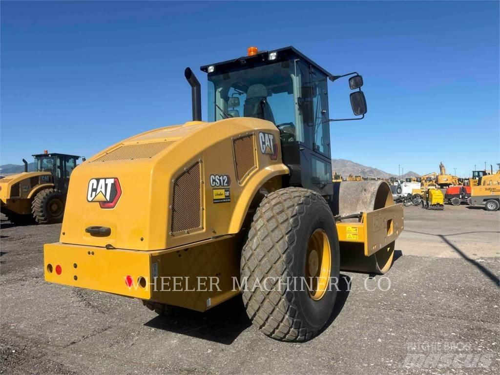 CAT CS12 Yksivalssijyrät