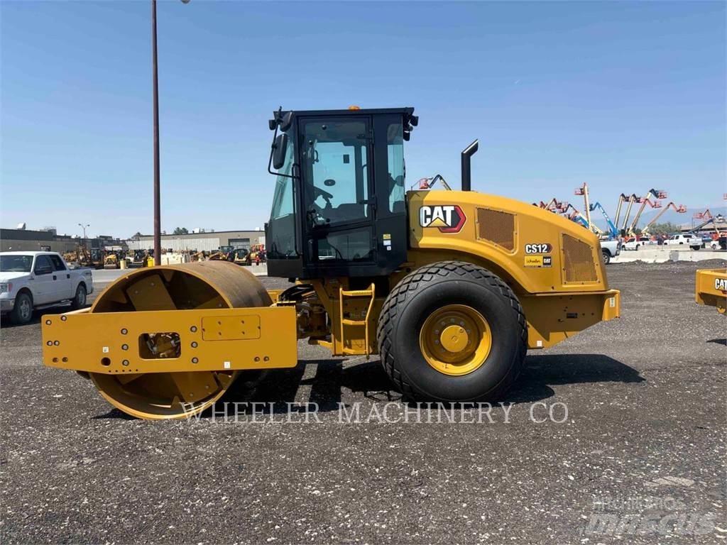 CAT CS12 Yksivalssijyrät