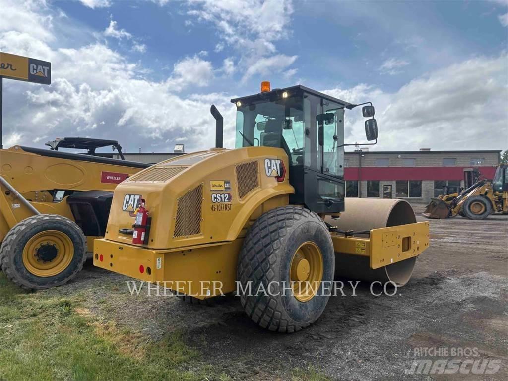 CAT CS12 Yksivalssijyrät