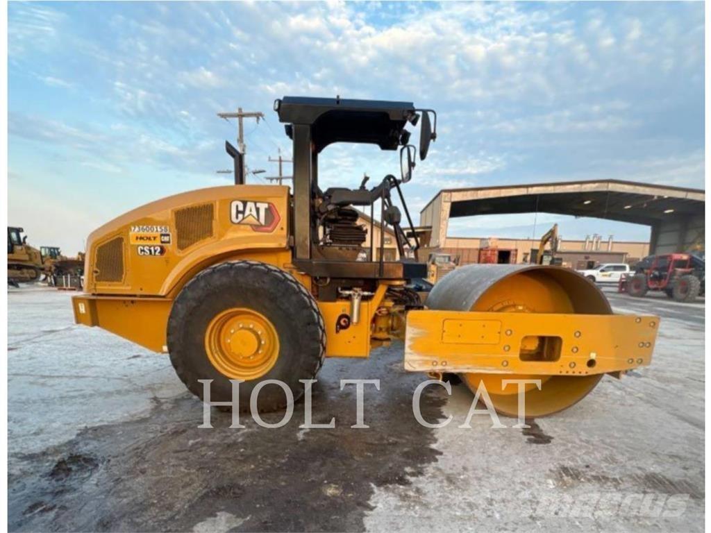 CAT CS12 Yksivalssijyrät