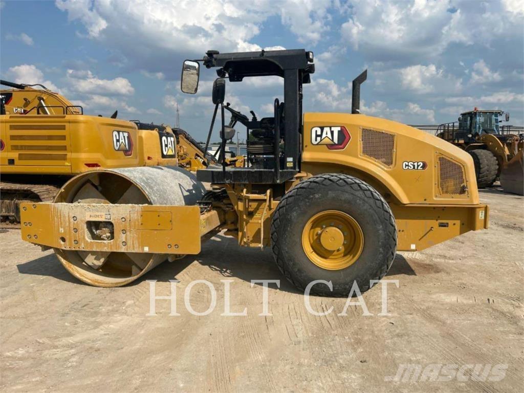 CAT CS12 Yksivalssijyrät