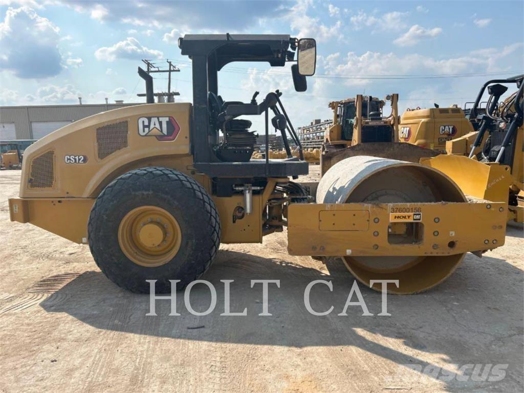 CAT CS12 Yksivalssijyrät