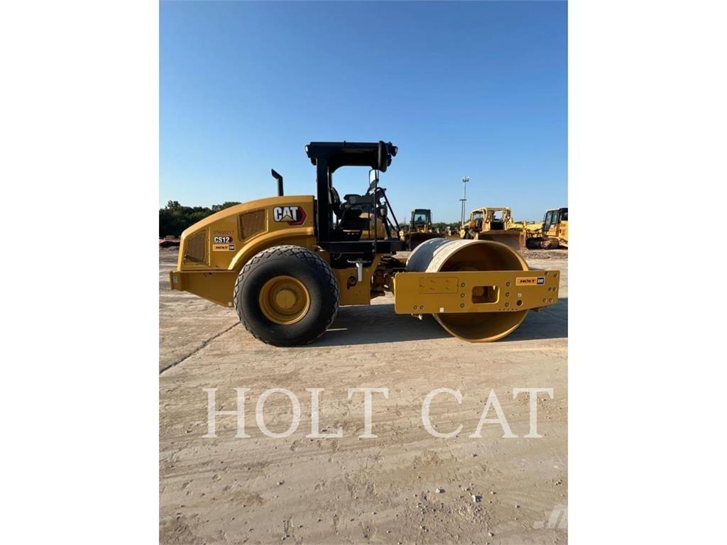 CAT CS12 Yksivalssijyrät