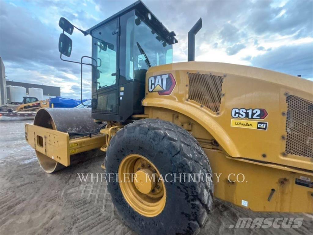 CAT CS12 Yksivalssijyrät