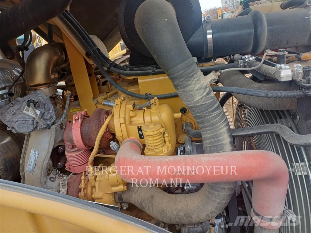 CAT CS16-03 Yksivalssijyrät