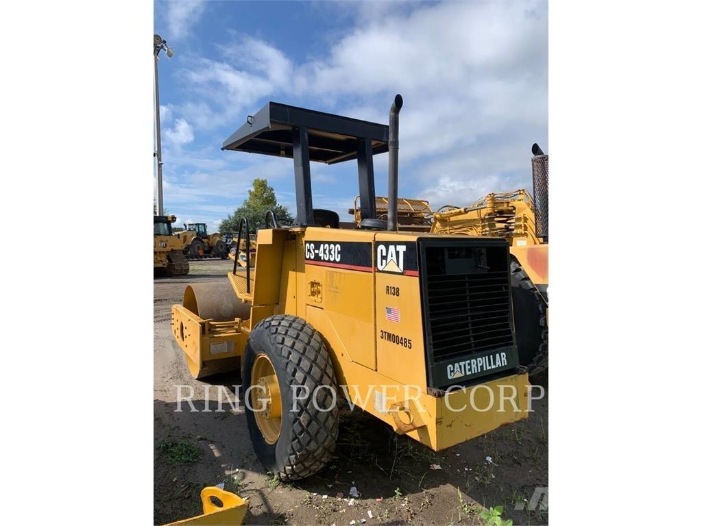 CAT CS433C Tandemjyrät