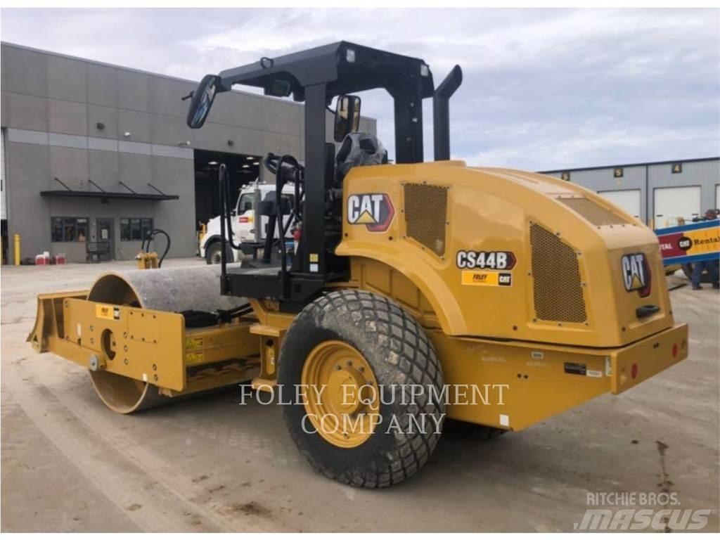 CAT CS44B Tiivistyskoneet