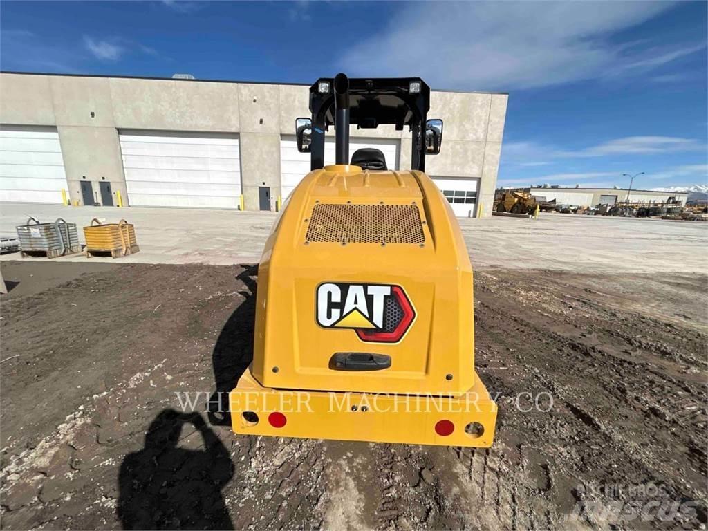 CAT CS44B Yksivalssijyrät