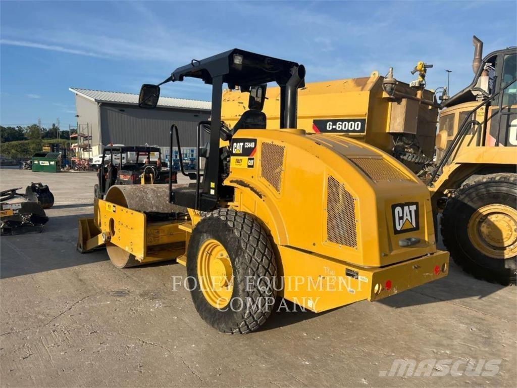 CAT CS44B Tiivistyskoneet