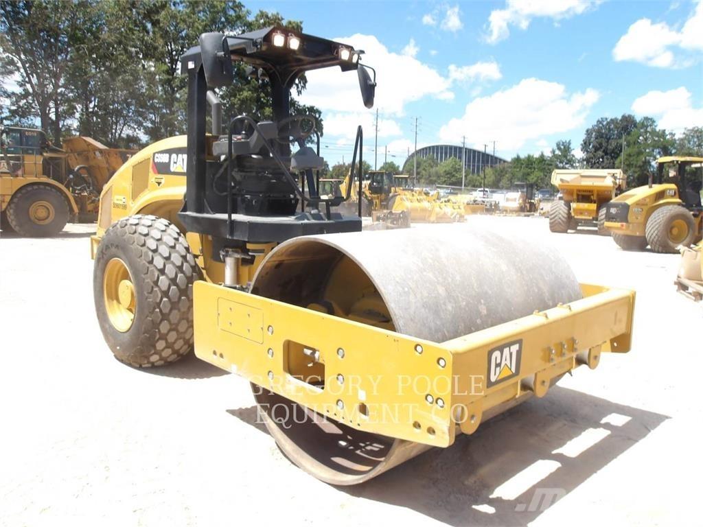 CAT CS56B Yksivalssijyrät