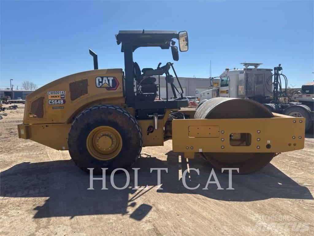 CAT CS64B Yksivalssijyrät