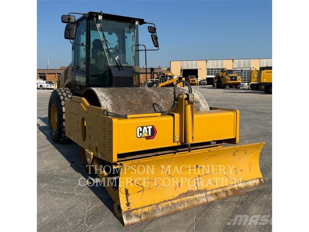 CAT CS68B Yksivalssijyrät