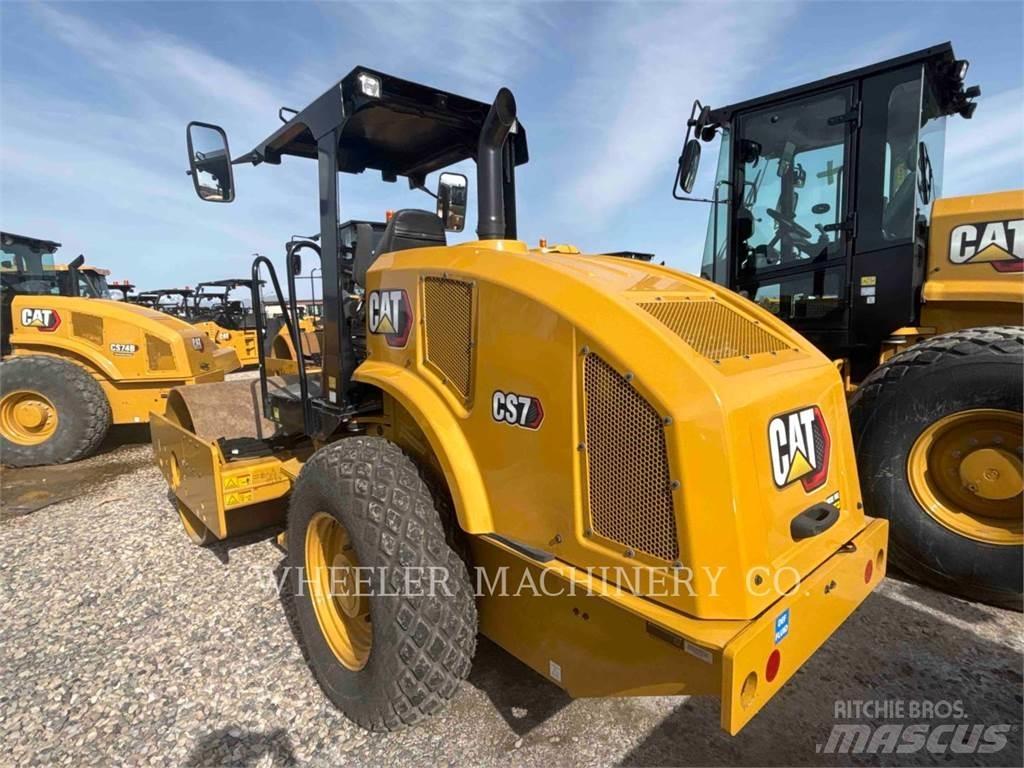 CAT CS7 Yksivalssijyrät