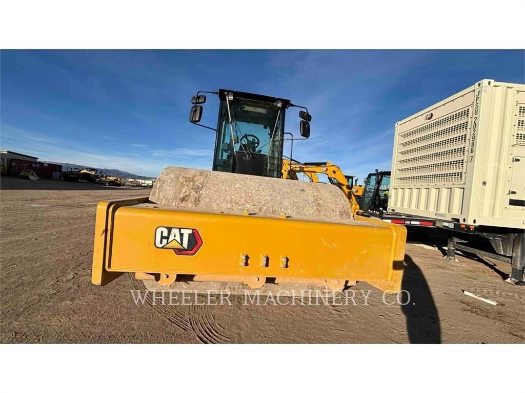 CAT CS74B Yksivalssijyrät