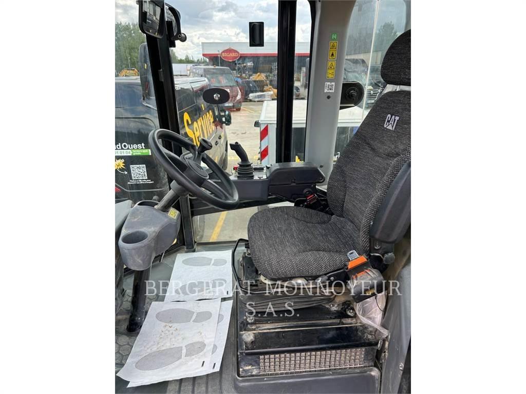 CAT CS74B 4F Tiivistyskoneet