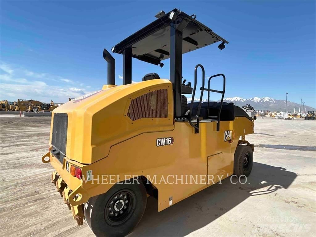 CAT CW16 Kumipyöräjyrät