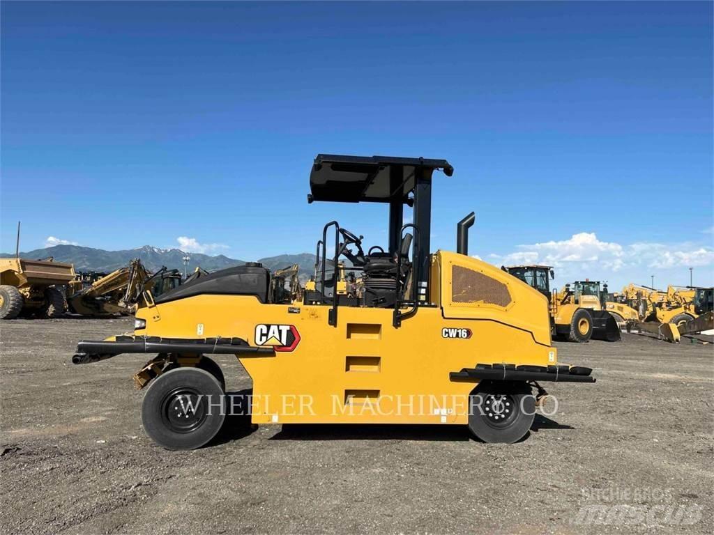 CAT CW16 Kumipyöräjyrät