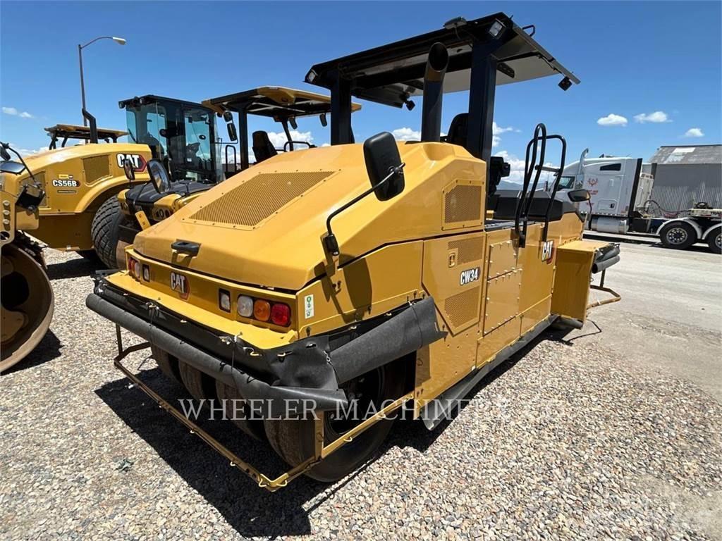 CAT CW34 Kumipyöräjyrät