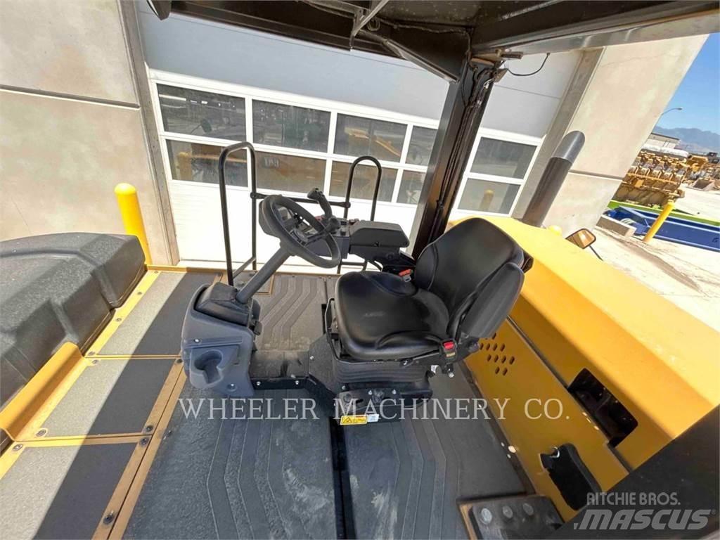 CAT CW34 Kumipyöräjyrät