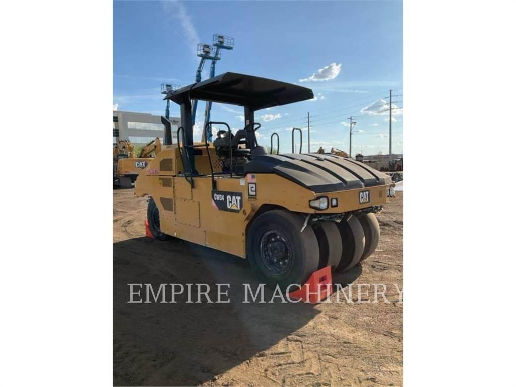 CAT CW34 Kumipyöräjyrät