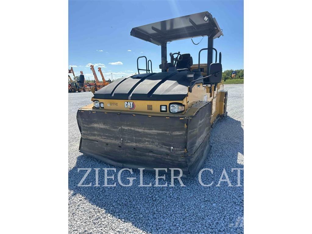 CAT CW34 Kumipyöräjyrät