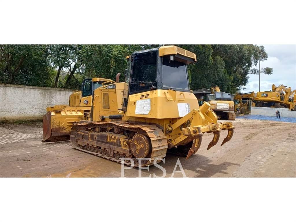 CAT D 6 K2 Telaketjupuskutraktorit