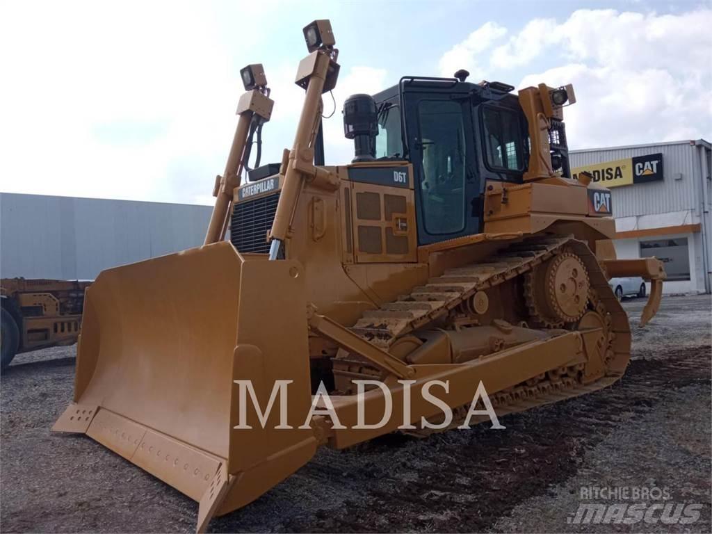 CAT D 6 T Telaketjupuskutraktorit