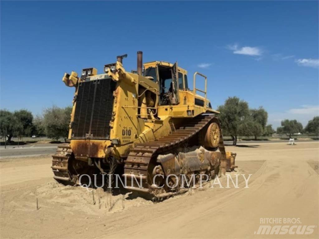 CAT D10 Telaketjupuskutraktorit