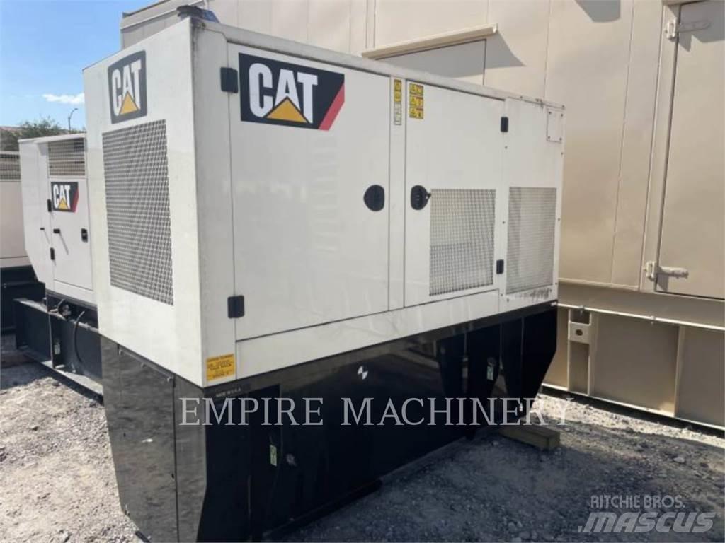 CAT D100 Dieselgeneraattorit