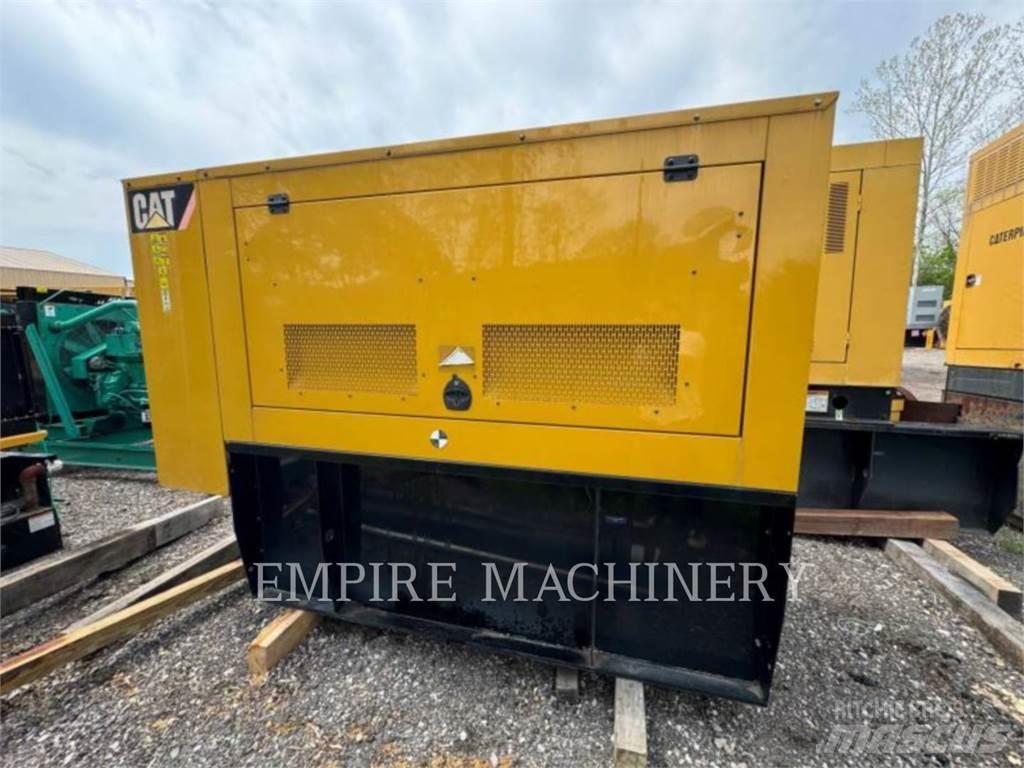 CAT D100 Dieselgeneraattorit
