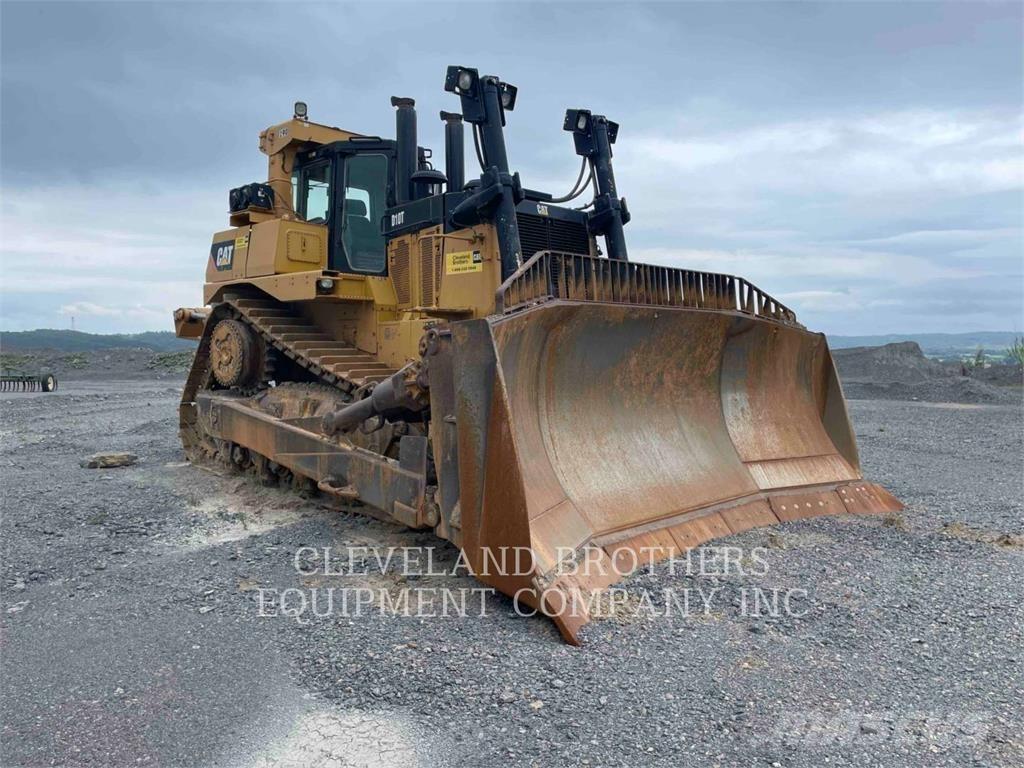 CAT D10T Telaketjupuskutraktorit