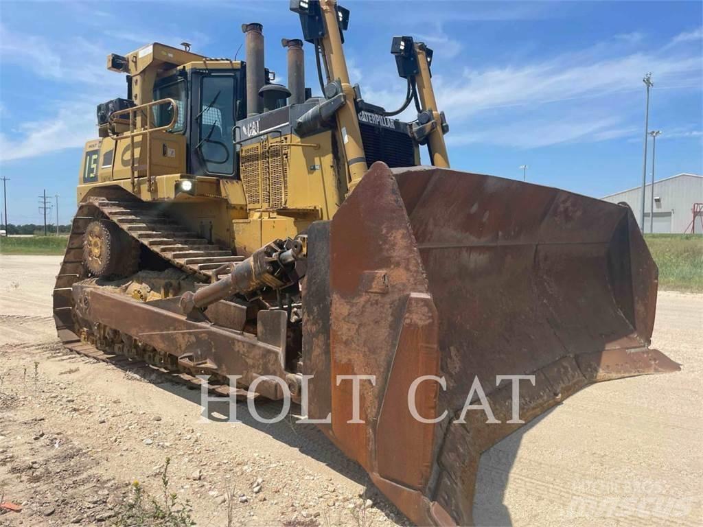 CAT D10T Telaketjupuskutraktorit