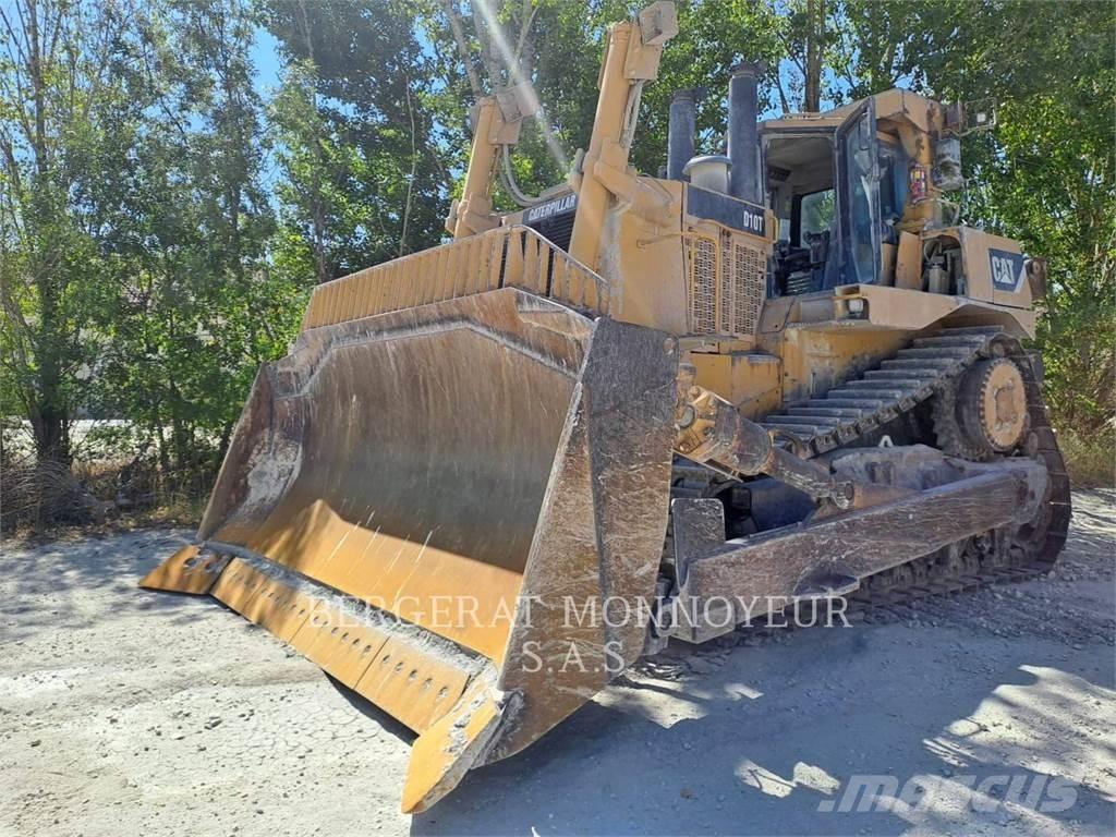 CAT D10T Telaketjupuskutraktorit