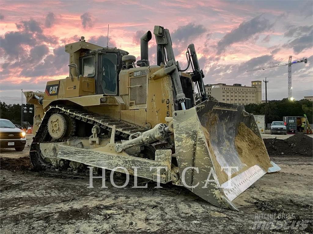 CAT D10T2 Telaketjupuskutraktorit