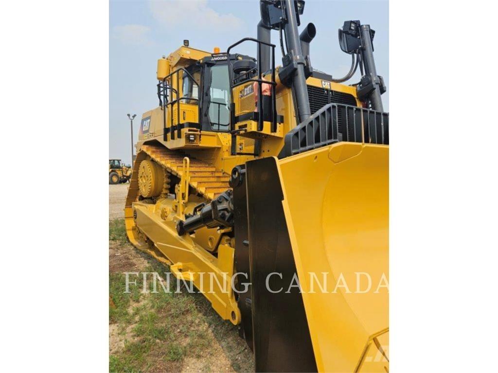 CAT D10T2 Telaketjupuskutraktorit
