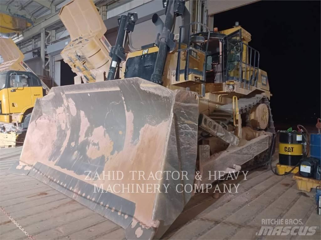 CAT D10T2LRC Telaketjupuskutraktorit
