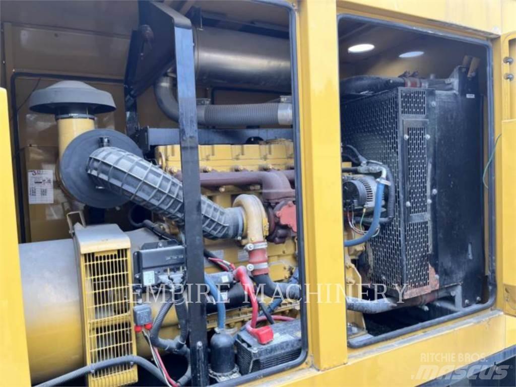 CAT D150 Dieselgeneraattorit