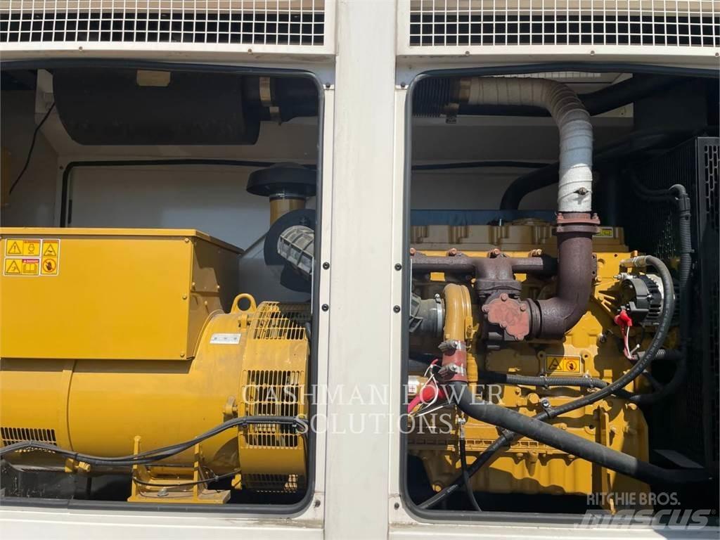 CAT D150-8 Dieselgeneraattorit