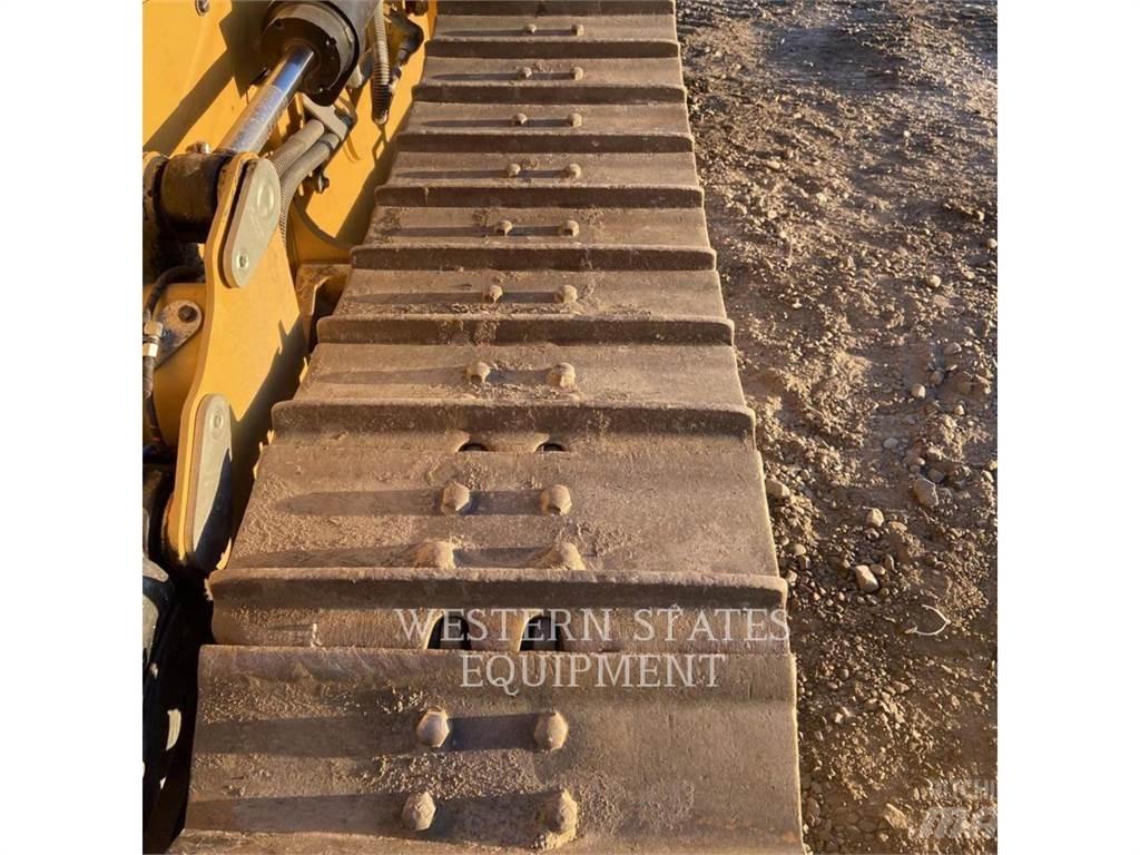 CAT D2 Telaketjupuskutraktorit