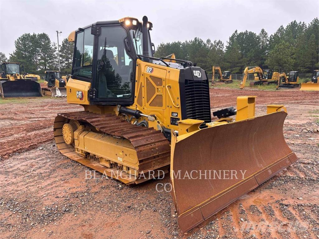 CAT D2 LGP Telaketjupuskutraktorit