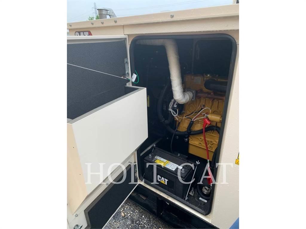 CAT D20 Dieselgeneraattorit