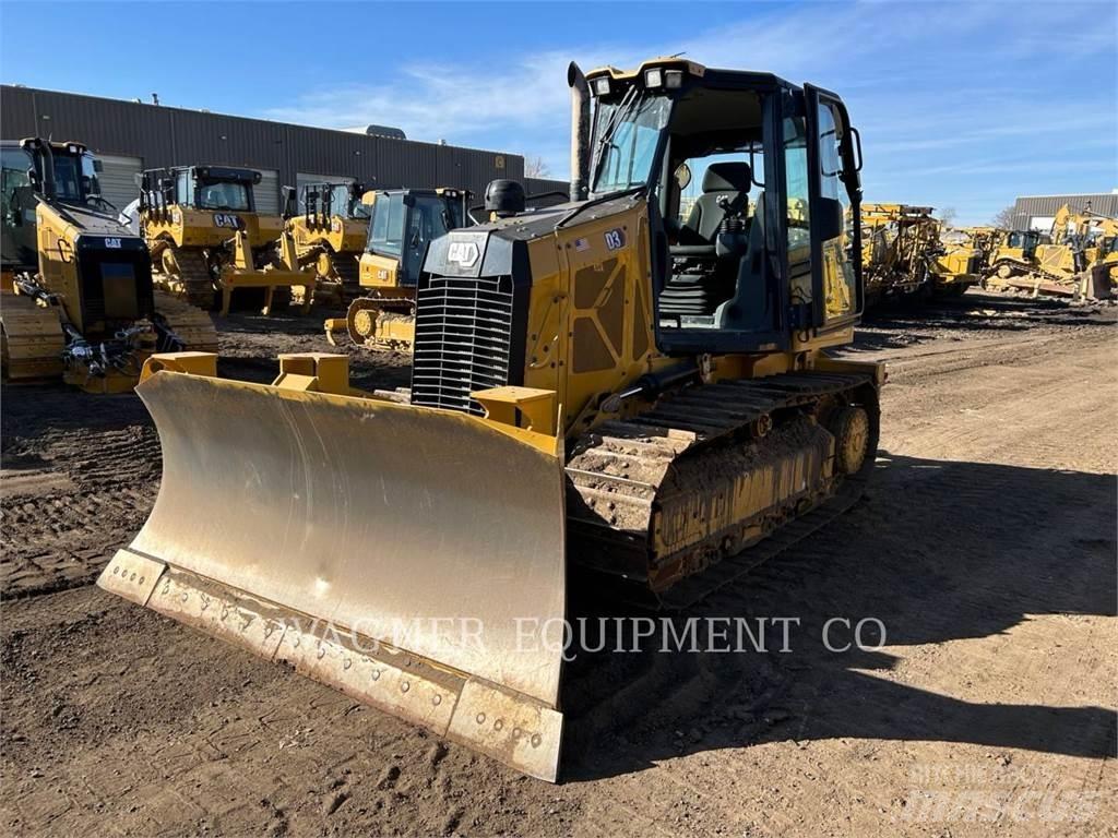 CAT D3 Telaketjupuskutraktorit
