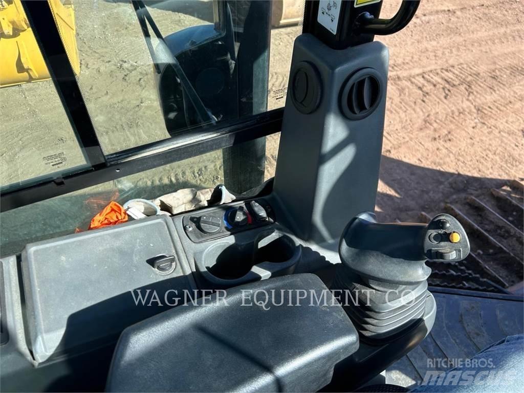 CAT D3 Telaketjupuskutraktorit