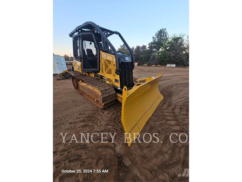 CAT D3 Telaketjupuskutraktorit