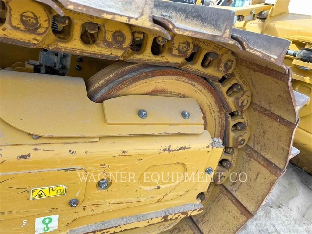 CAT D3 Telaketjupuskutraktorit