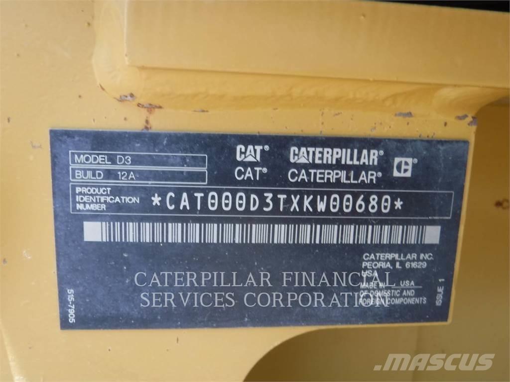 CAT D3-12 Telaketjupuskutraktorit
