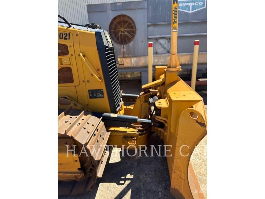 CAT D3 EW Telaketjupuskutraktorit
