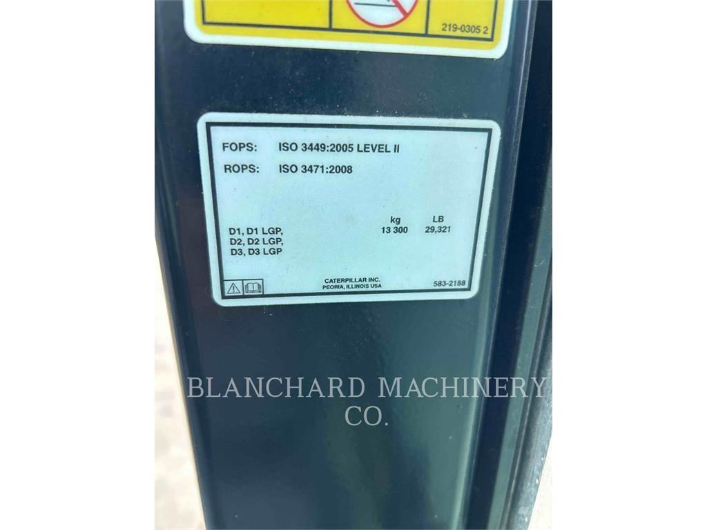 CAT D3 LGP Telaketjupuskutraktorit